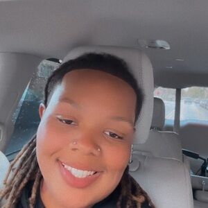 Meet your Posher, D'angela